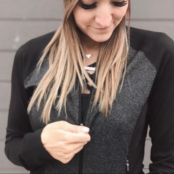 Calia Limited Edition Onyx French Terry Bomber Jacket - Picture 4 of 9